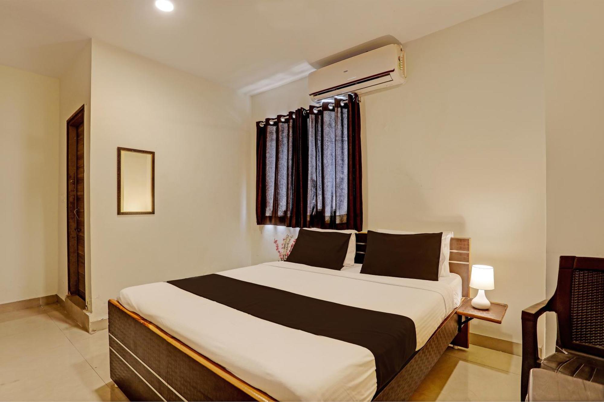 Hotel Airport Land Yeni Delhi Dış mekan fotoğraf