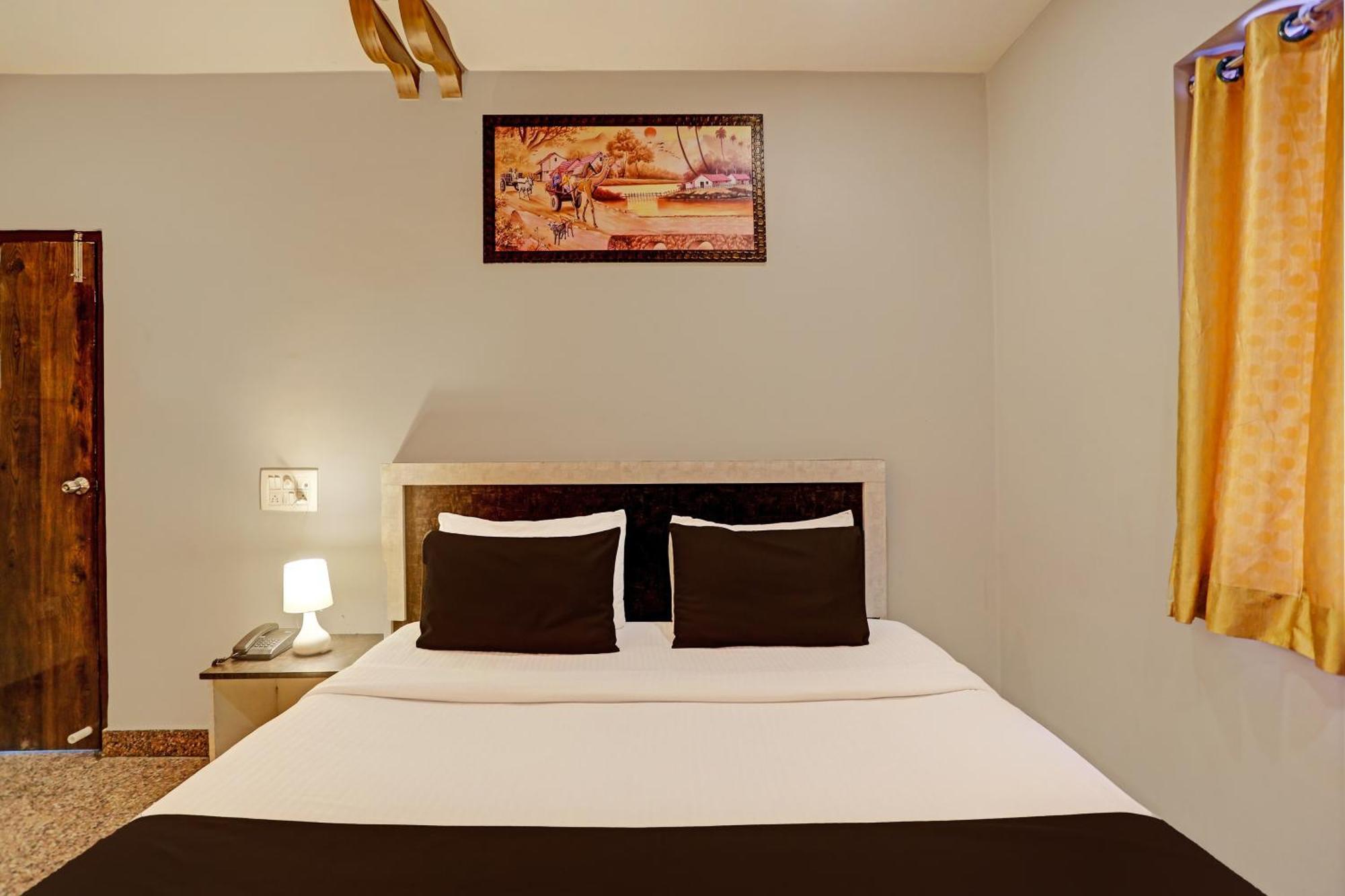 Hotel Airport Land Yeni Delhi Dış mekan fotoğraf