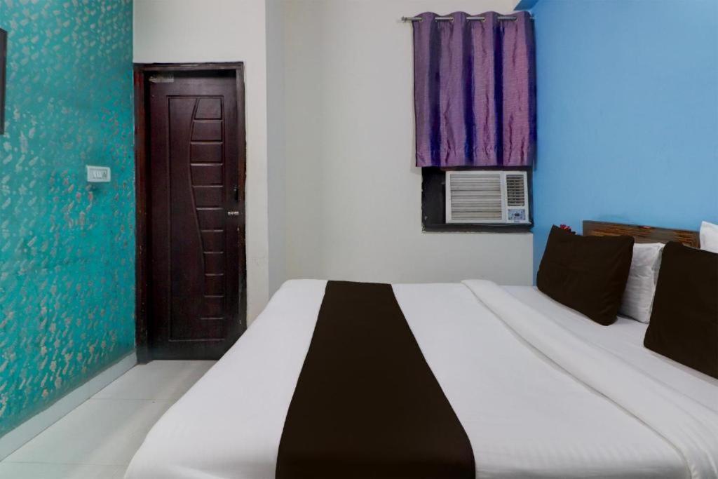 Hotel Airport Land Yeni Delhi Dış mekan fotoğraf