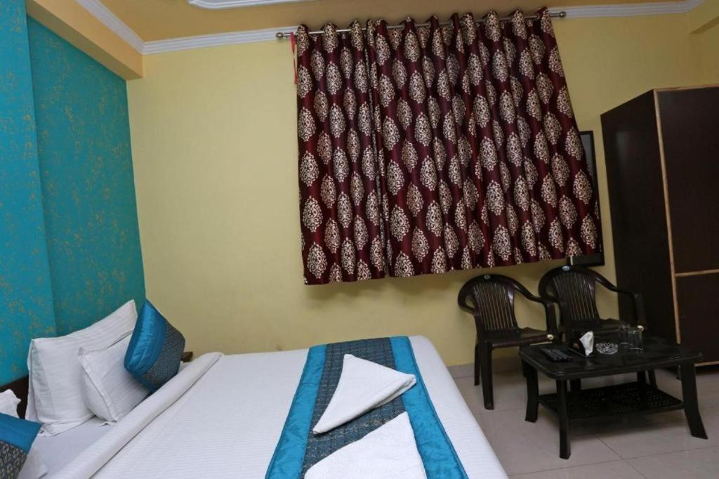 Hotel Airport Land Yeni Delhi Dış mekan fotoğraf