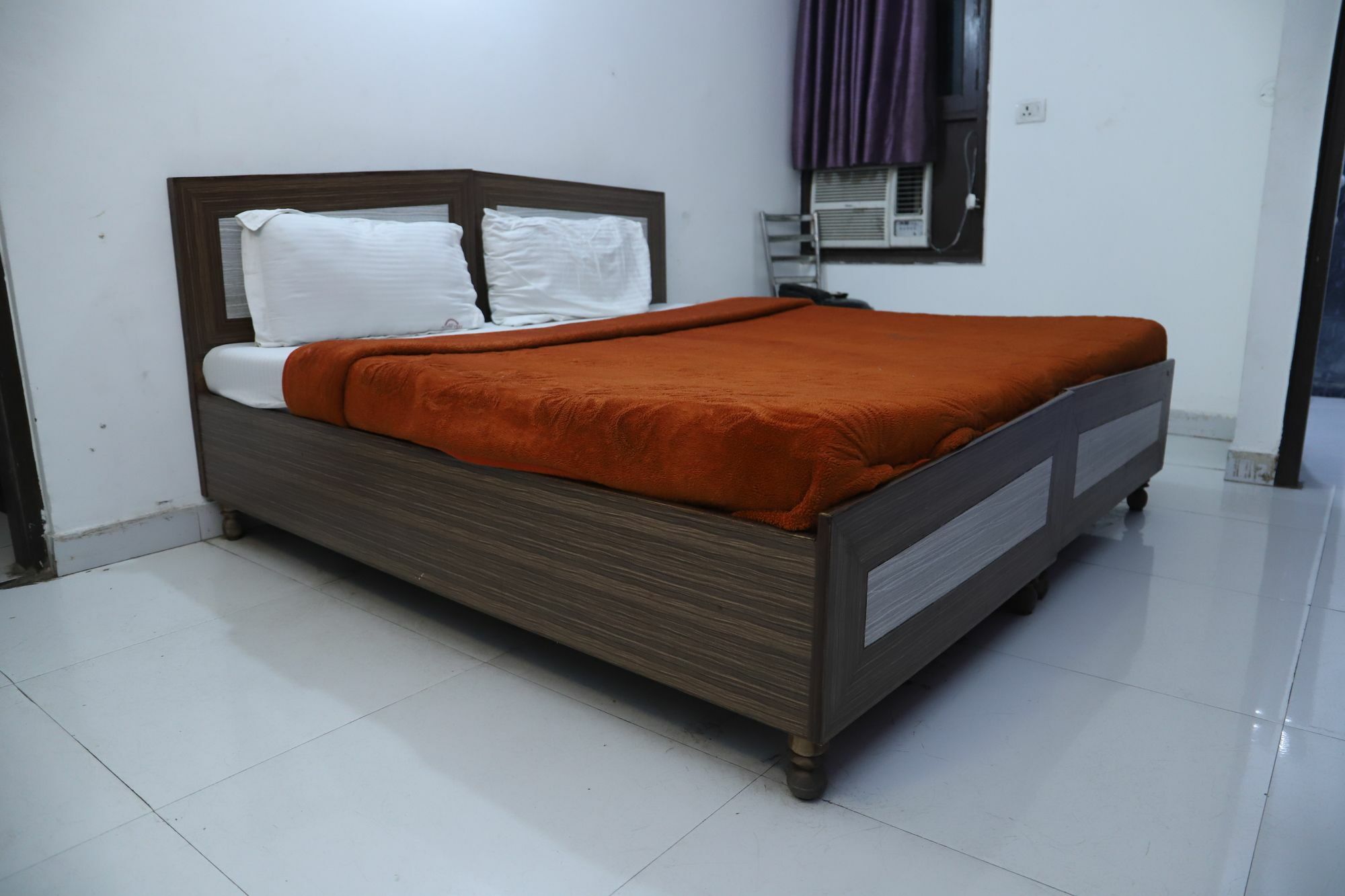 Hotel Airport Land Yeni Delhi Dış mekan fotoğraf